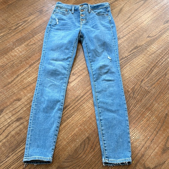 JCrew 10” High Rise Skinny Jean - Picture 2 of 5